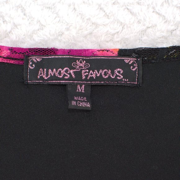 Almost Famous - Picture 5 of 6
